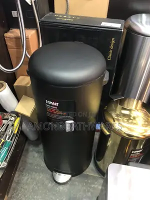 30l Trash Can