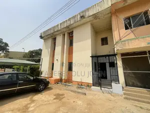 3bdrm Block of Flats in Maitama for rent