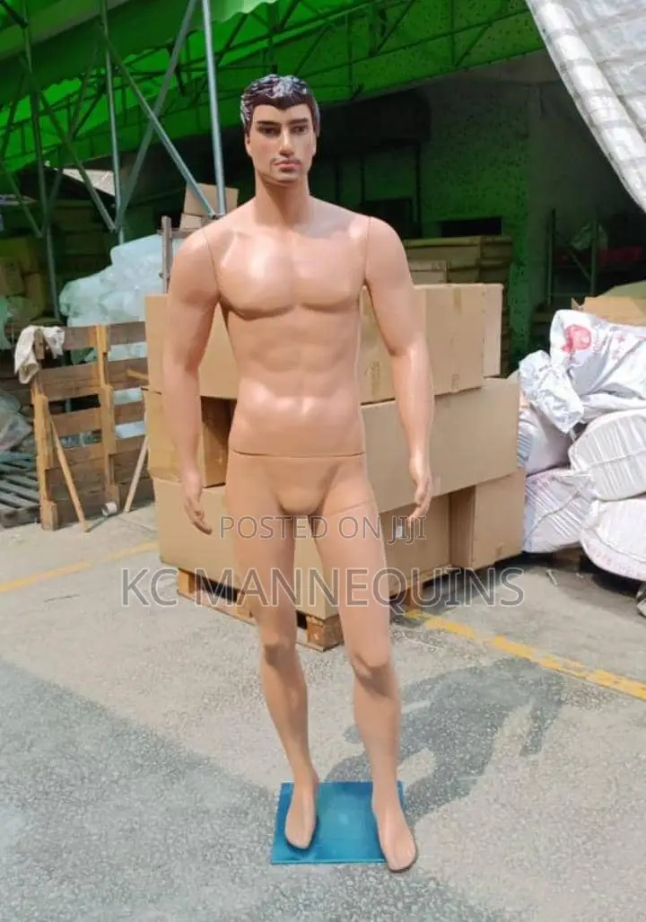 Mannequin.