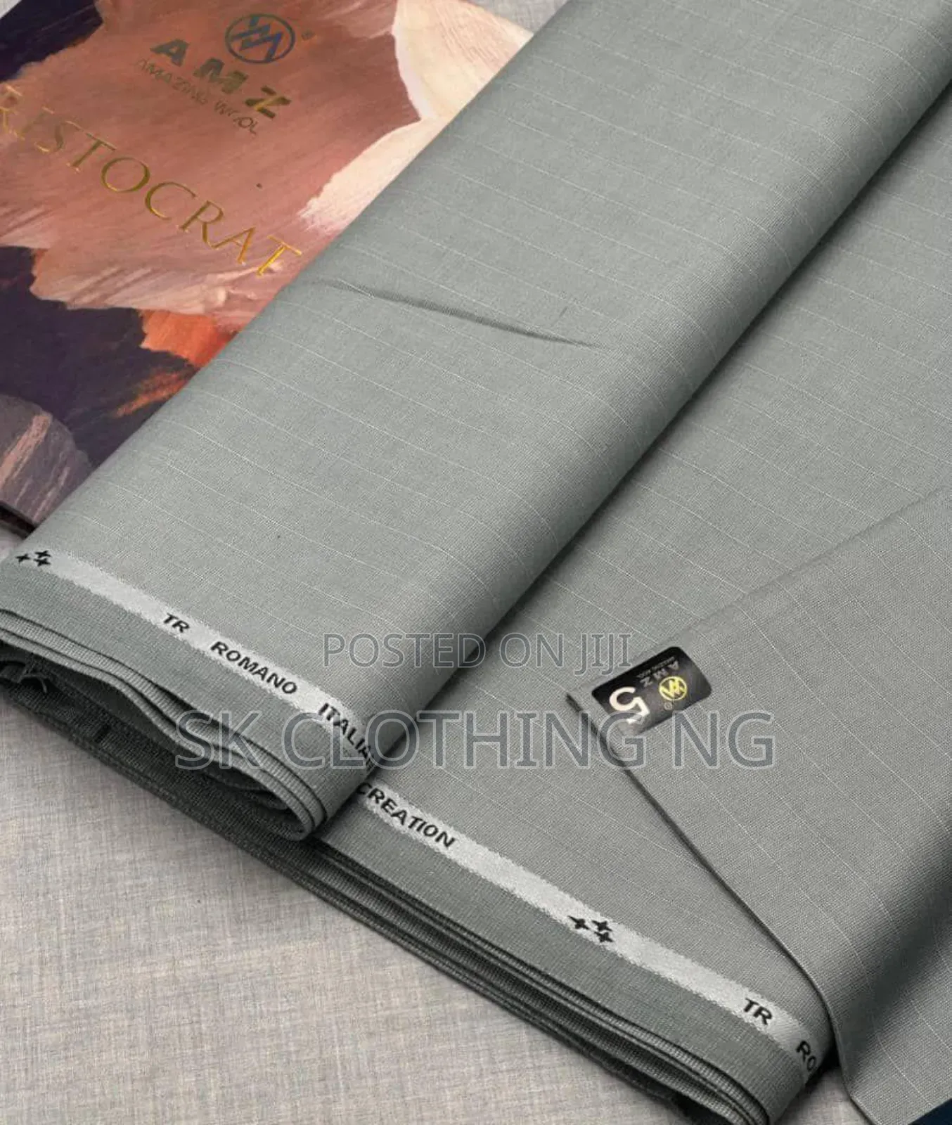 Aristocrat Plain