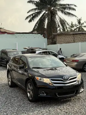 Toyota Venza XLE 4dr Wagon (3.5L 6cyl 6A) 2015 Black