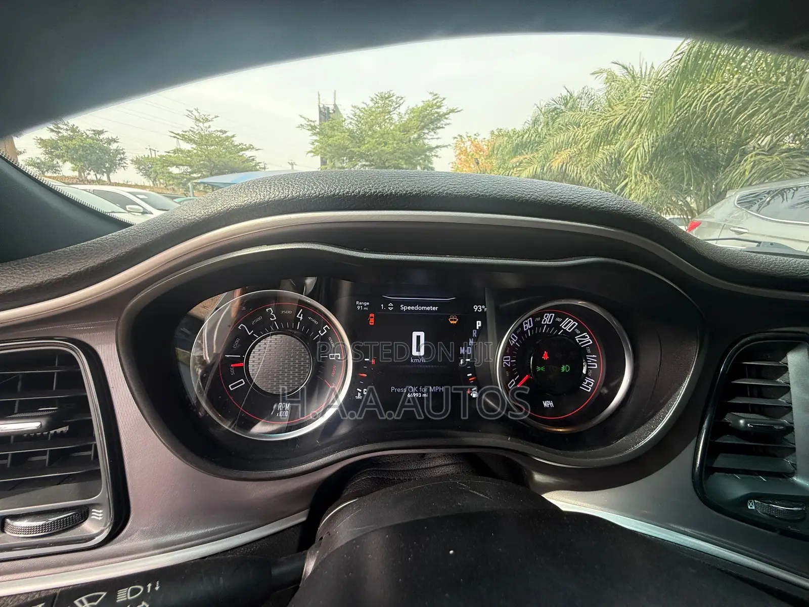 Dodge Challenger 2022 White