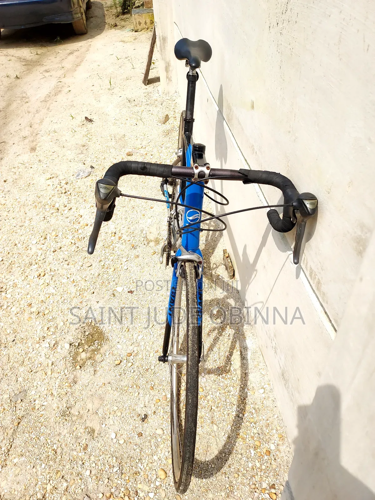 Giant Road Bicycle Up for Grab