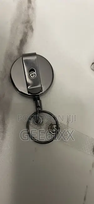 Selizo Retractable Badge Holder Key Holder