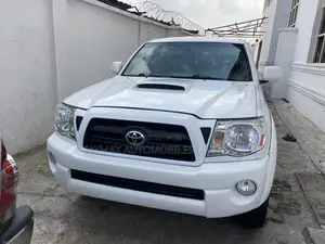 Toyota Tacoma Double Cab V6 Automatic 2010 White