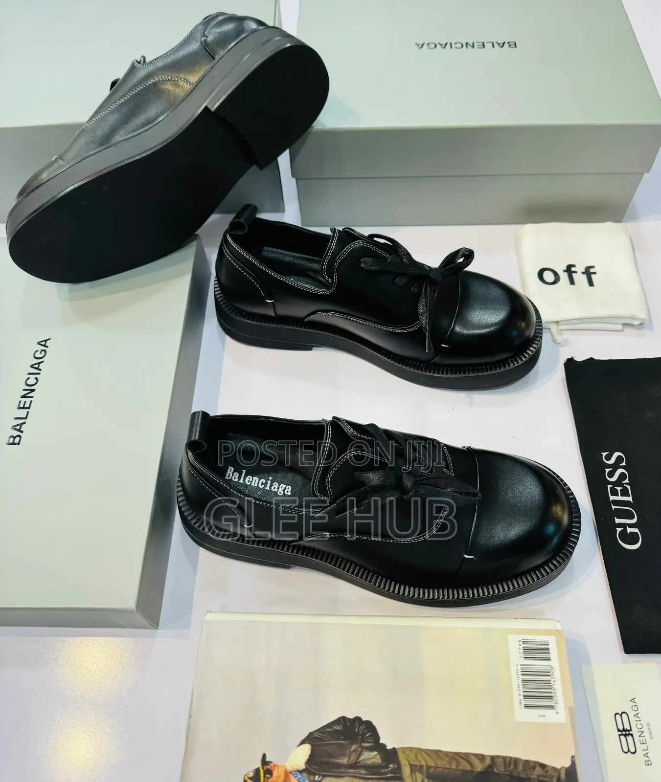 Matte Leather Solid Loafers
