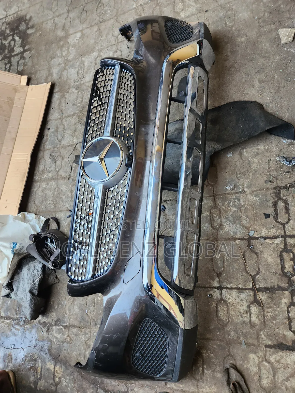 Glc300 2017 Complete Front Bumper