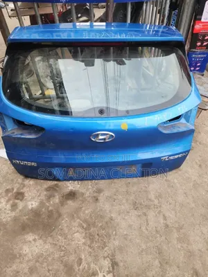 Complete Booth Hyundai Tucson 2017