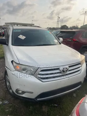 Toyota Highlander 2012 White