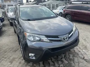 Toyota RAV4 2014 Gray