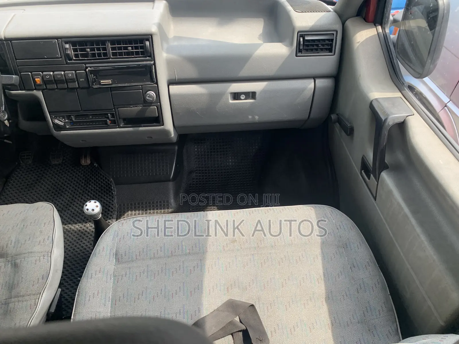 Volkswagen Transporter 2005 Red