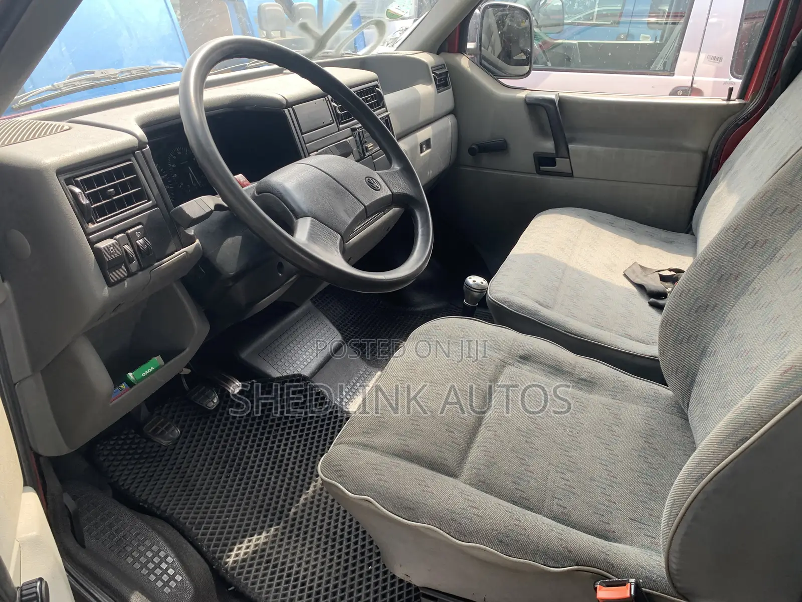 Volkswagen Transporter 2005 Red