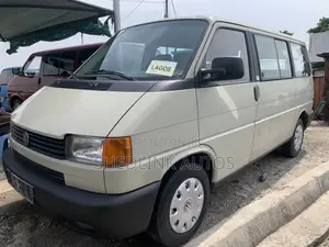 Volkswagen Transporter 2004
