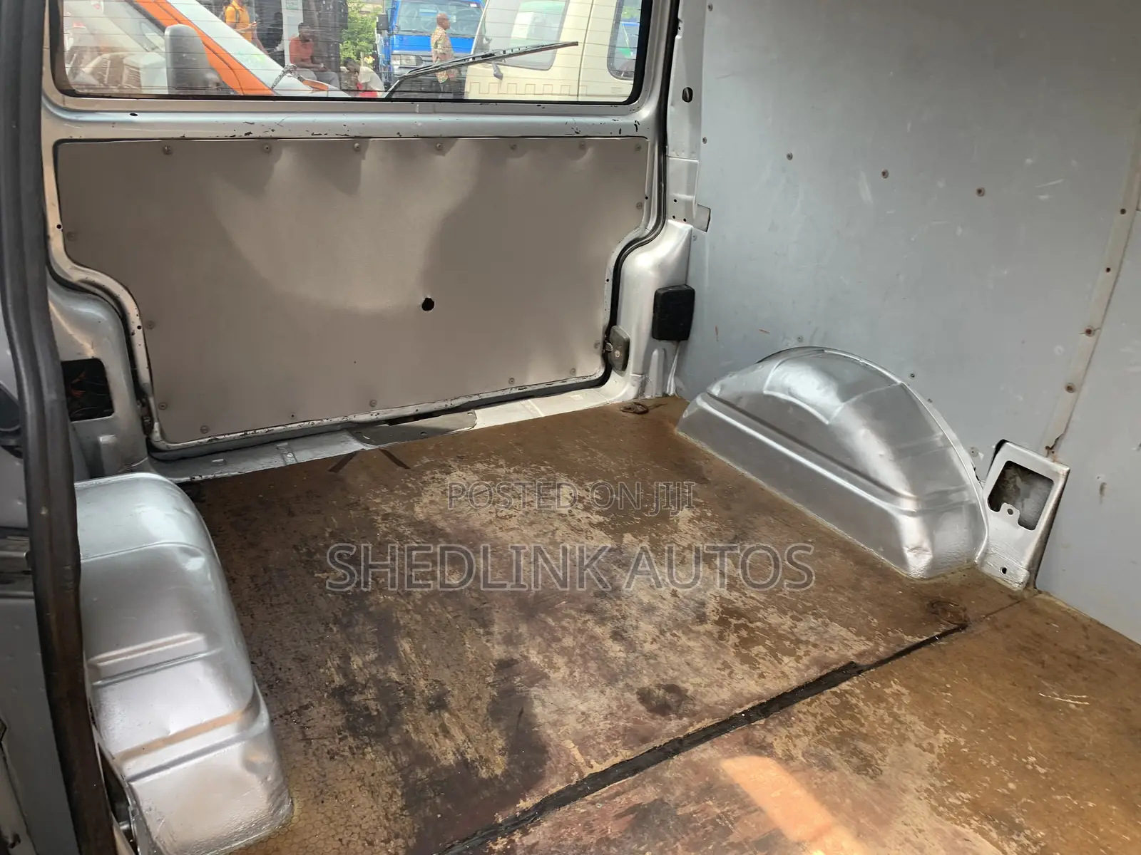 Volkswagen Transporter 2004 Grey