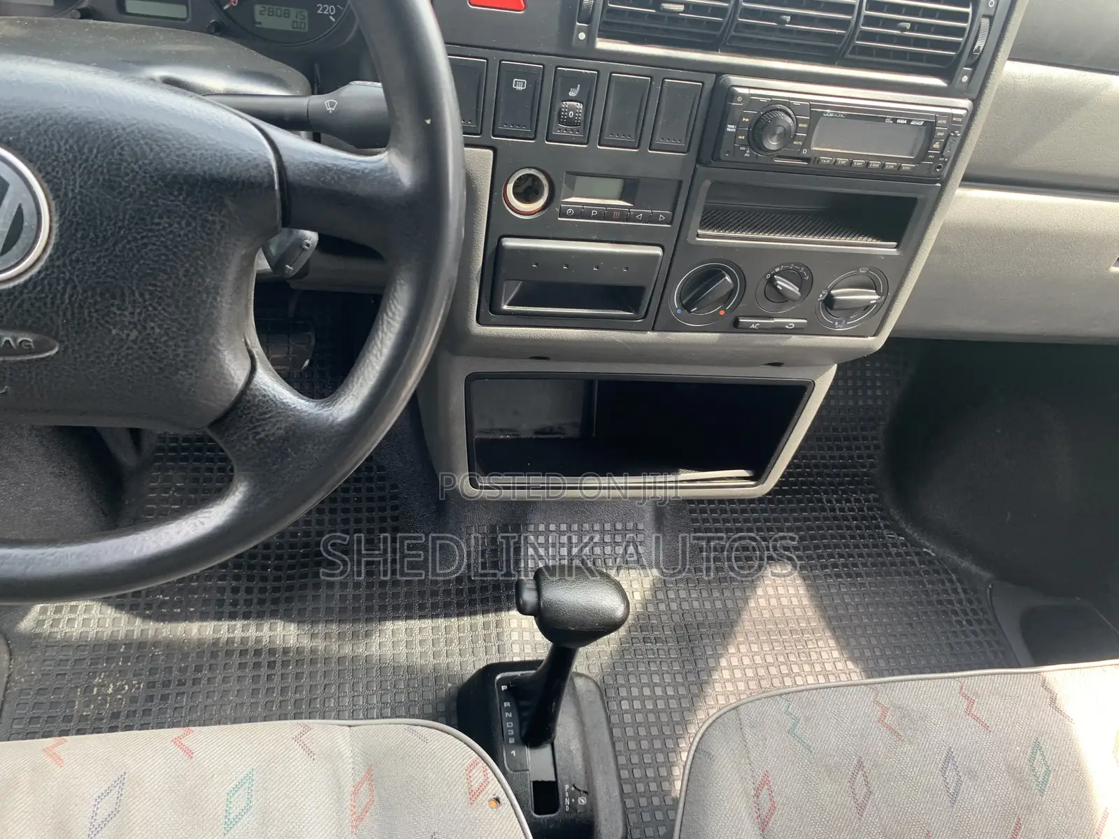Volkswagen Transporter 2004 Grey