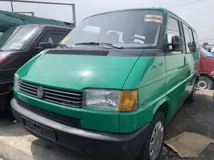 Volkswagen Transporter 2004 Green