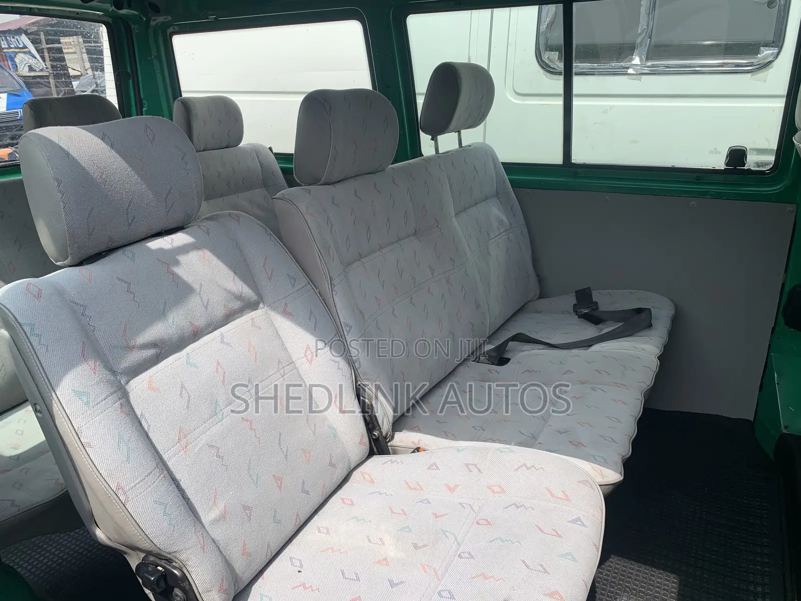 Volkswagen Transporter 2004 Green