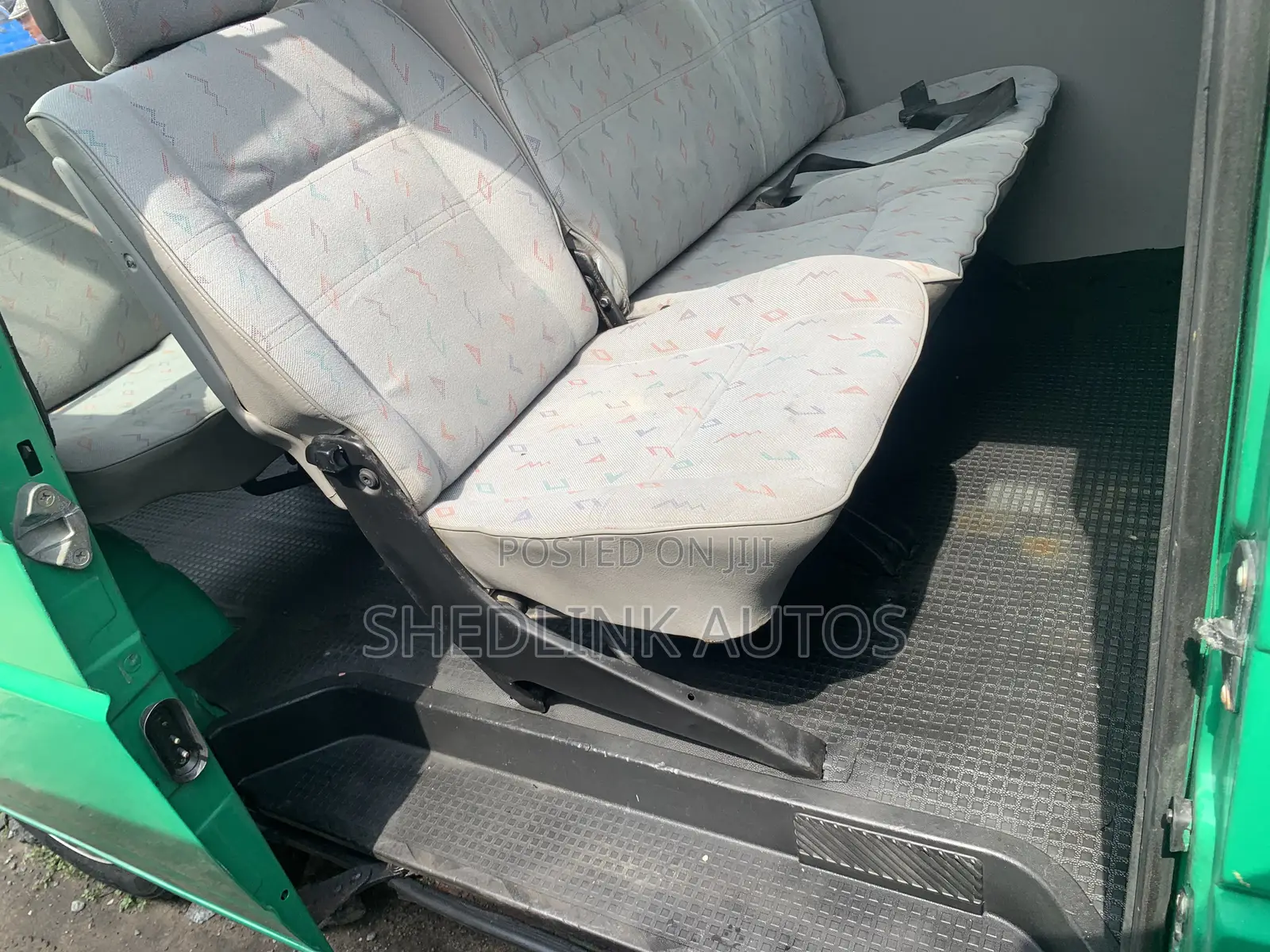Volkswagen Transporter 2004 Green