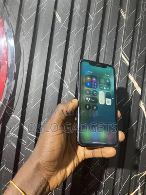 Apple iPhone XR 64 GB Black