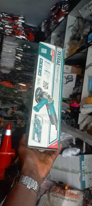 710w Total 4.5" Angle Grinder