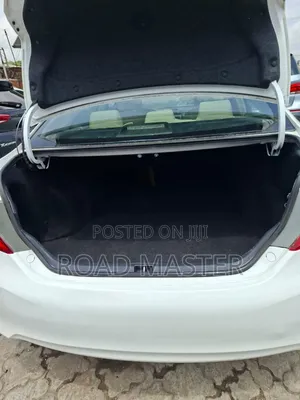 Toyota Camry 2012 White