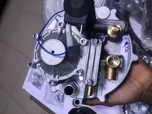Carburetor Vehicle Conversion to CNG