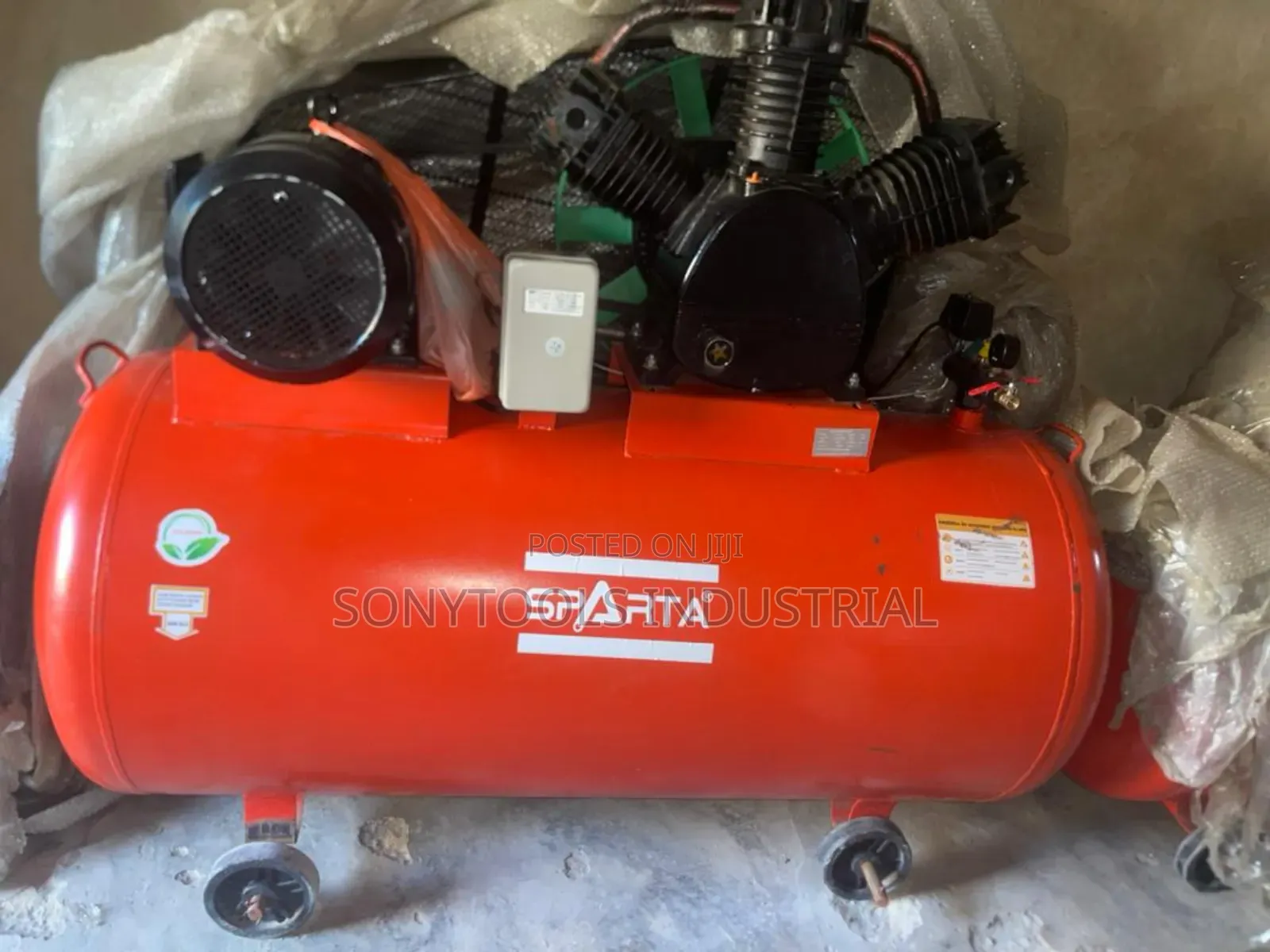 1000 Liters Air Compressor  20 Hp
