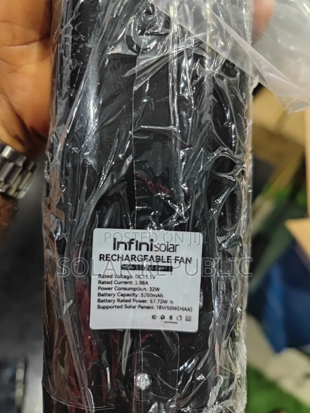 Solar Fan 18" Infinisolar