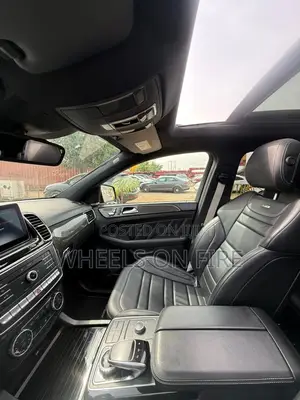 Mercedes-Benz GLE-Class 2017 Red