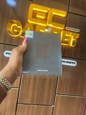 New Samsung Galaxy Z Fold 5 256 GB Black