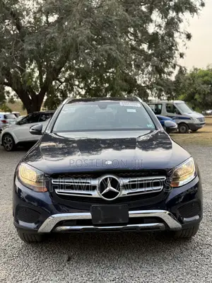Mercedes-Benz GLC-Class 2016 Blue