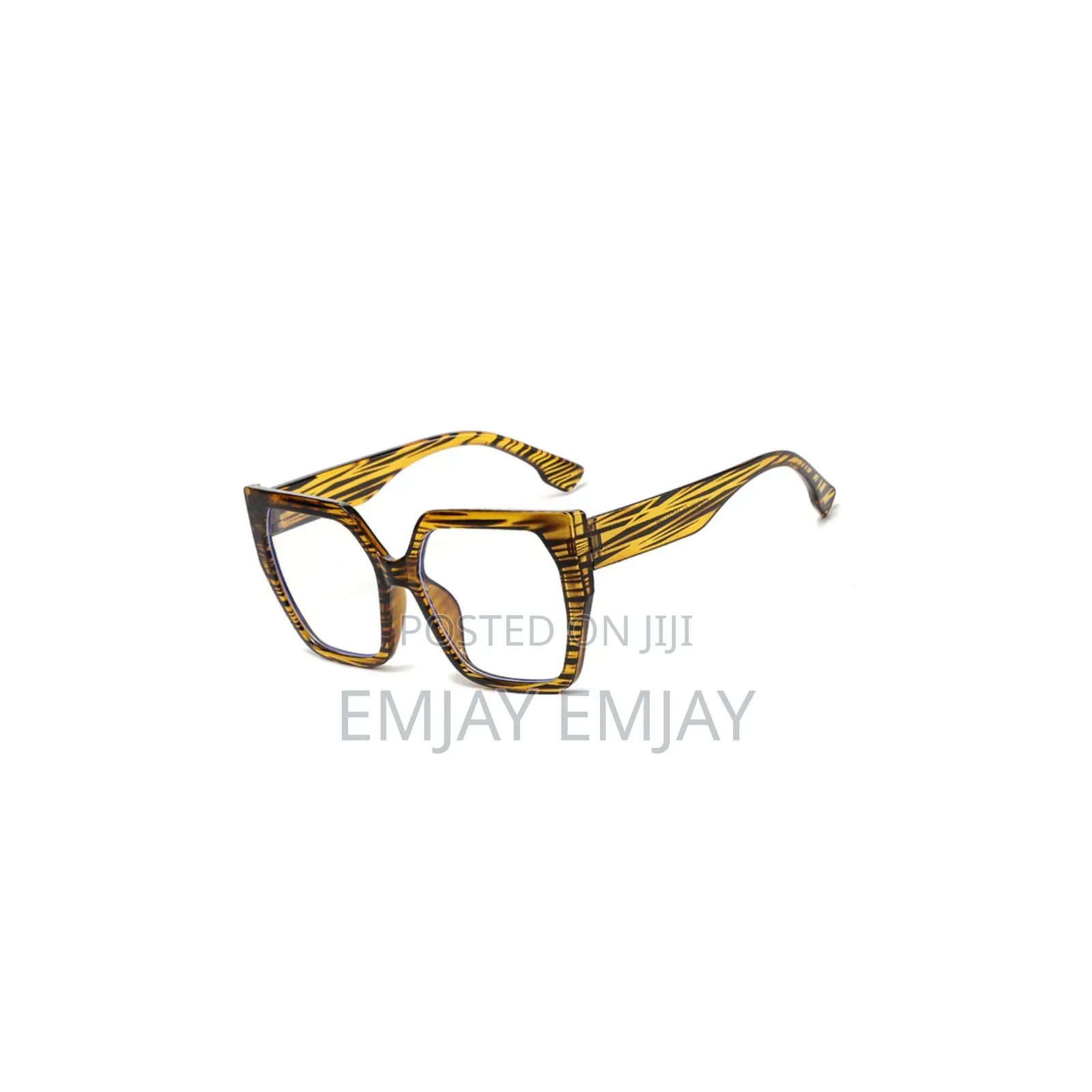 Fashionable Eyewear