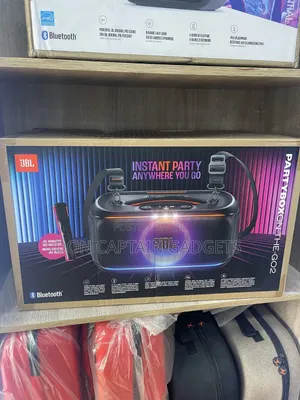 JBL Partybox on the Go 2