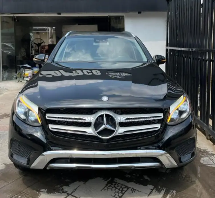 Mercedes-Benz GLC-Class 2016 Black