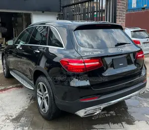 Mercedes-Benz GLC-Class 2016 Black