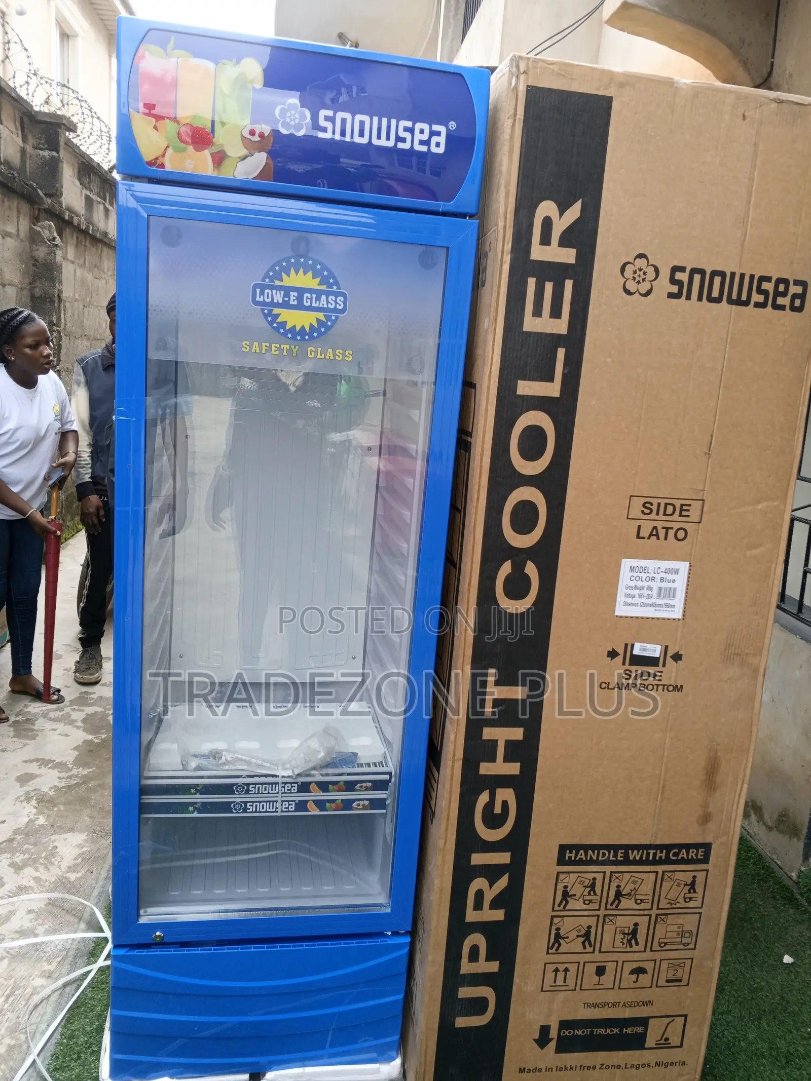 Snowsea 400l Vertical Cooler With Illuminated Display