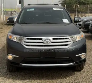Toyota Highlander 2013 Gray