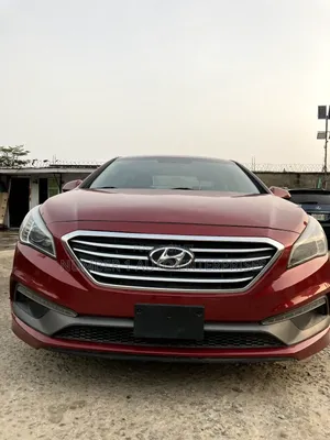 Hyundai Sonata SE 4dr Sedan (2.4L 4cyl 6A) 2015 Red