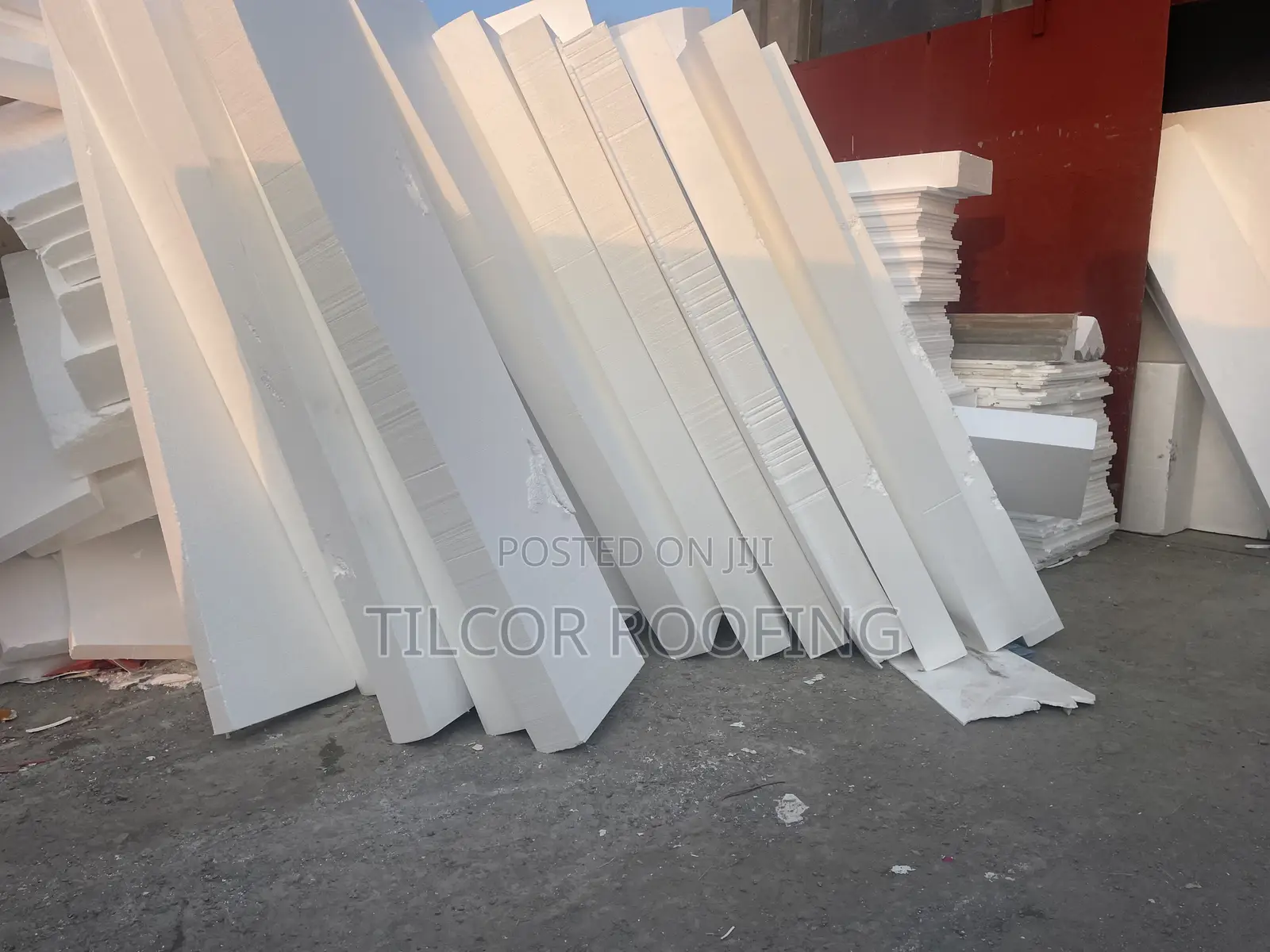 Polyestrene Pop