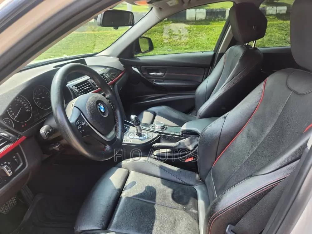 BMW 320i 2016 White