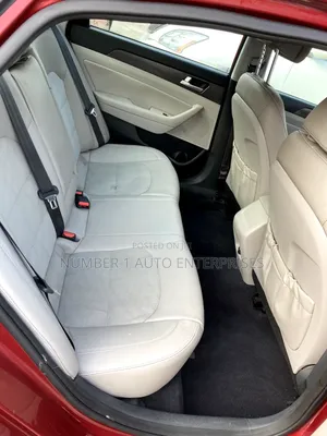 Hyundai Sonata SE 4dr Sedan (2.4L 4cyl 6A) 2015 Red