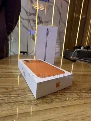 New Apple iPhone 17 Pro Max 512 GB Orange
