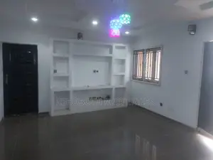 12bdrm Block of Flats in Ologede Estate, Akala Express for sale