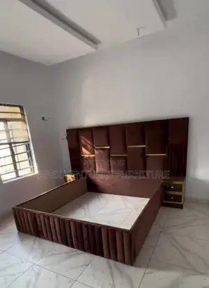 6x6 Padded Bed Frame With Side Drawer