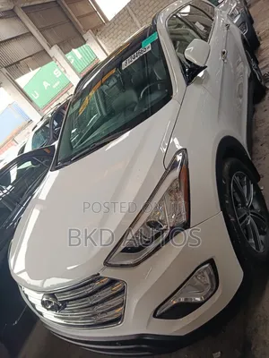 Hyundai Santa Fe Limited 4dr SUV AWD (3.3L 6cyl 6A) 2015 White