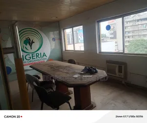 To Let: A 85sqm Open Plan Office Space on 3rd Floor at Opebi, Ikeja