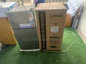 Snowsea BCD-136 Space-Saving Fridge