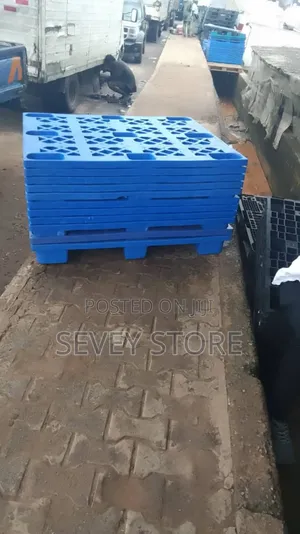Unbreakable Rubber Pallets