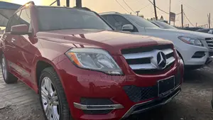 Mercedes-Benz GLK-Class 350 2014 Red