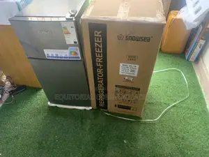 Snowsea 136l Modern Kitchen Refrigerator